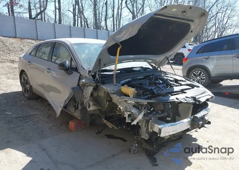 2024 Kia K5 Gt-Line z USA, uszkodzony, nr VIN 5XXG64J23RG264863